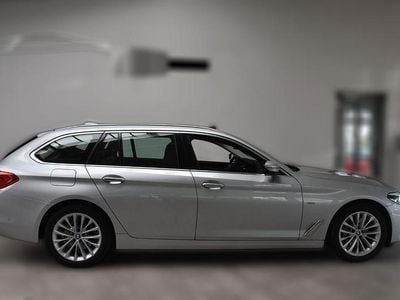 Gebraucht BMW 530 Luxury Line 252 PS (185 kW) 2018 Silber metallic Kombi