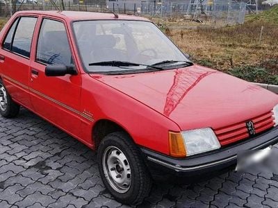 Gebraucht Peugeot 205 60 PS (44 kW) 1990 Rot Kleinwagen