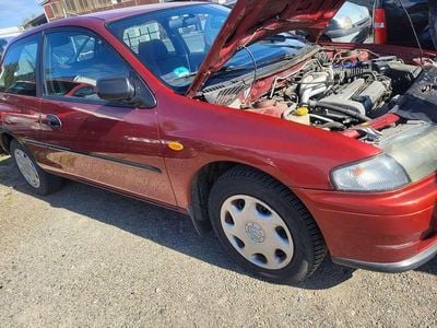 Mazda 323