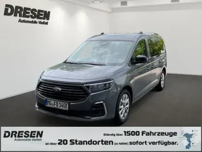 Gebraucht Ford Grand Tourneo Connect Titanium 150 PS (110 kW) 2026 Grau Van / Kleinbus