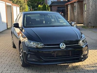 Schwarz Gebraucht 2019 VW Polo IQ Drive Kleinwagen | 15.000 € (Fairer Preis)