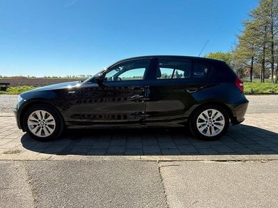 Second-hand BMW 120 177 CP (130 kW) 2009 Negru Hatchback
