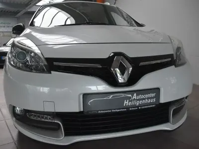 Gebraucht Renault Scénic LIMITED 132 PS (97 kW) 2015 Weiß Van / Kleinbus