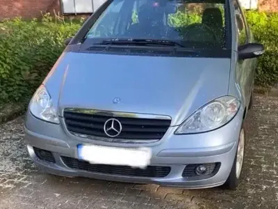 Gebraucht Mercedes A150 95 PS (69 kW) 2007 Blau Limousine