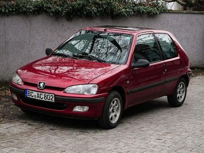 Rot Gebraucht 1999 Peugeot 106 Kleinwagen | 2.990 € (Teuer)