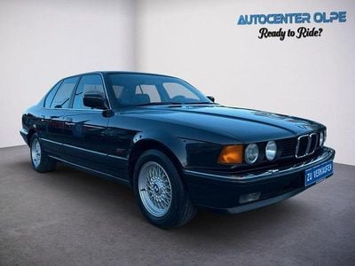 Gebraucht BMW 735 211 PS (155 kW) 1990 Schwarz Limousine