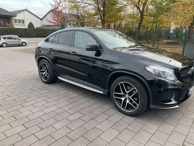 Schwarz Gebraucht 2016 Mercedes GLE350 AMG line Coupé | 30.000 € (Teuer)