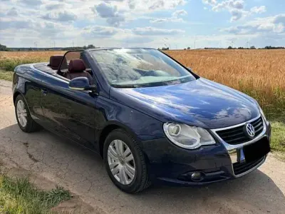Gebraucht VW Eos 150 PS (110 kW) 2006 Blau Cabrio