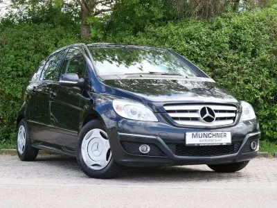 Gebraucht Mercedes B180 109 PS (80 kW) 2008 Schwarz Van / Kleinbus