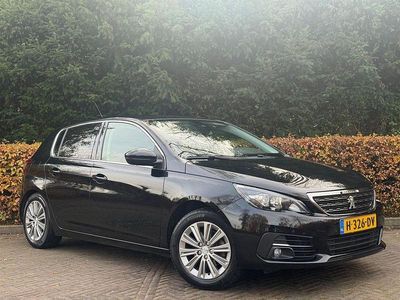 Schwarz Gebraucht 2020 Peugeot 308 Limousine | 7.420 € (Fairer Preis)