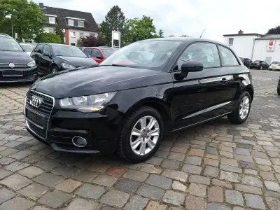 Gebraucht Audi A1 Attraction 86 PS (63 kW) 2011 Schwarz Kleinwagen