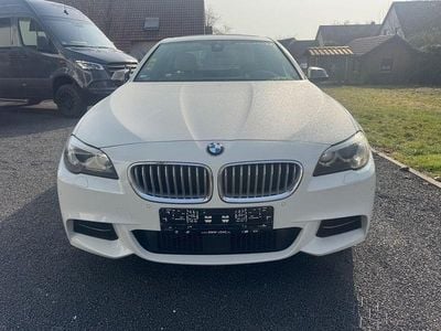 Usado BMW M550 Performance 381 HP (280 kW) 2013 Branco Sedan