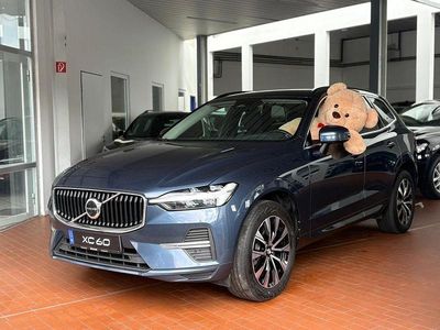 Gebraucht Volvo XC60 Core 197 PS (144 kW) 2023 Blau SUV