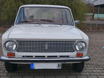 Gebraucht Lada 1200 60 PS (44 kW) 1983 Weiß Limousine
