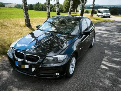 Gebraucht BMW 318 143 PS (105 kW) 2009 Limousine