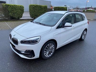 Gebraucht BMW 225 Active Tourer iPerformance 224 PS (164 kW) 2020 Weiß Van / Kleinbus