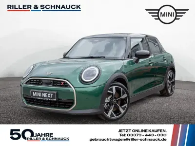 Gebraucht Mini Cooper S Favoured 204 PS (150 kW) 2025 Grün Kleinwagen