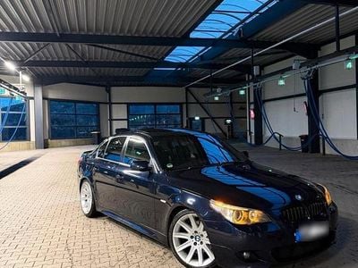 Usata BMW 530 M Sport 231 CV (169 kW) 2006 Blu Berlina