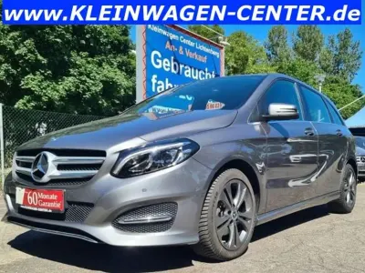 Gebraucht Mercedes B200 136 PS (100 kW) 2018 Grau Kleinwagen