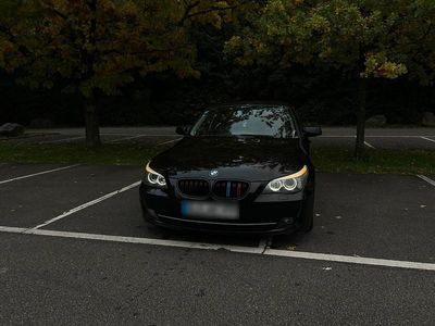 BMW 523