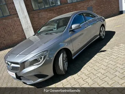 Gebraucht Mercedes CLA180 122 PS (89 kW) 2013 Grau Coupé