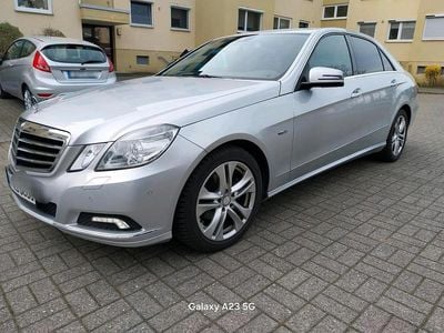 Gebraucht Mercedes 220 170 PS (125 kW) 2009 Silber Limousine