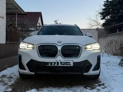 Gebraucht BMW iX3 210 kW (286 PS) 2023 Weiß SUV