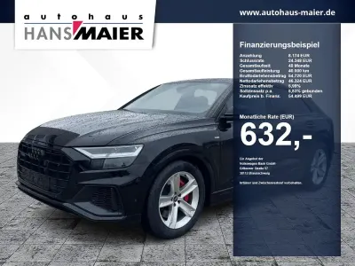 Gebraucht Audi Q8 S-Line 381 PS (280 kW) 2023 Mythosschwarz metallic SUV