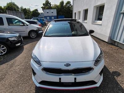 Kia ProCeed GT