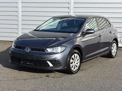 Usata VW Polo Life 95 CV (69 kW) 2024 Grigio Utilitaria