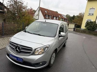 Mercedes Citan 111