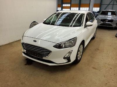 Weiß Gebraucht 2020 Ford Focus Limousine | 9.950 € (Fairer Preis)