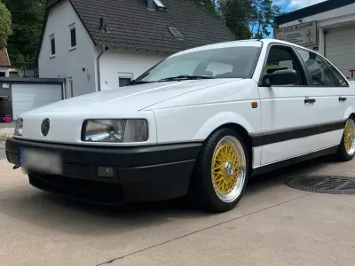 Gebraucht VW Passat 117 PS (86 kW) 1993 Blau Limousine