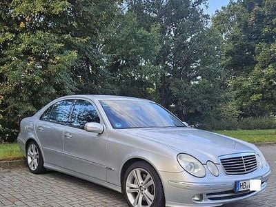 Grau Gebraucht 2005 Mercedes 280 Avantgarde Limousine | 5.900 €