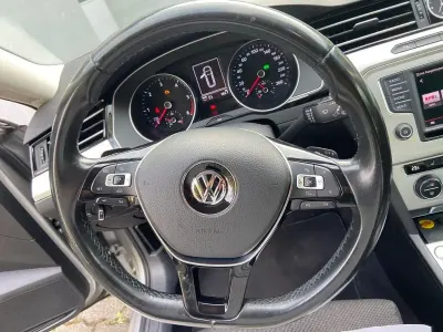 Gebraucht VW Passat Comfortline 150 PS (110 kW) 2016 Silber Kombi