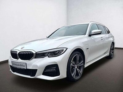 Second-hand BMW 330e M Sport 292 CP (214 kW) 2022 Alb Break