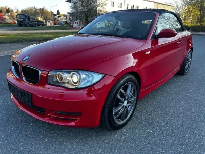 Gebraucht BMW 120 Cabriolet Sport Line 170 PS (125 kW) 2008 Rot Cabrio