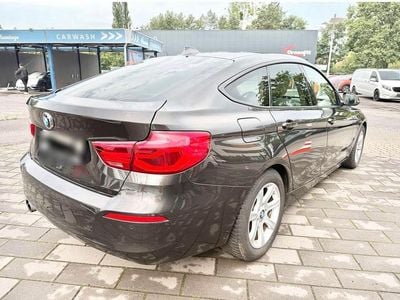 Gebraucht BMW 320 Gran Turismo 184 PS (135 kW) 2018 Grau Limousine