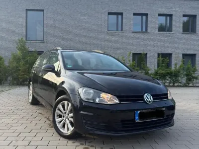 Gebraucht VW Golf VII 105 PS (77 kW) 2014 Schwarz Kombi