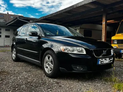 Gebraucht Volvo V50 109 PS (80 kW) 2009 Schwarz Kombi