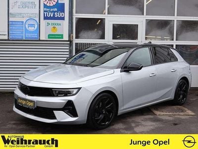 Gebraucht Opel Astra 131 PS (96 kW) 2024 Kristall silber/schwarz Limousine