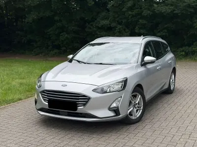 Gebraucht Ford Focus Titanium X 120 PS (88 kW) 2020 Silber Kombi