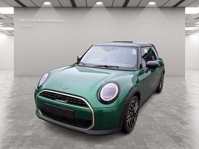 Second-hand Mini Cooper Favoured 156 CP (114 kW) 2025 Verde Hatchback