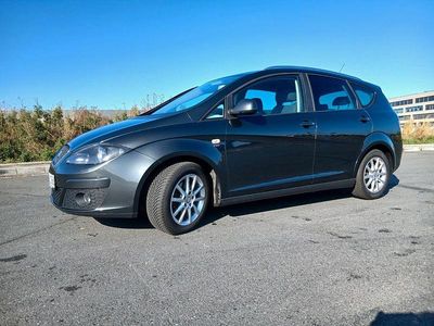 Second-hand Seat Altea XL Style 160 CP (117 kW) 2010 Gri Monovolum