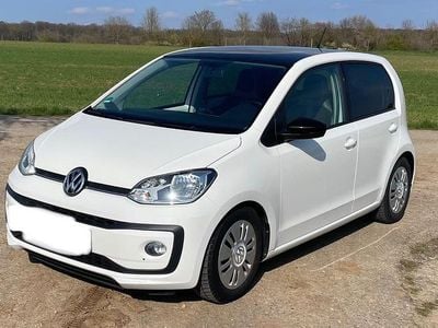 Second-hand VW up! high up! 75 CP (55 kW) 2017 Alb Hatchback