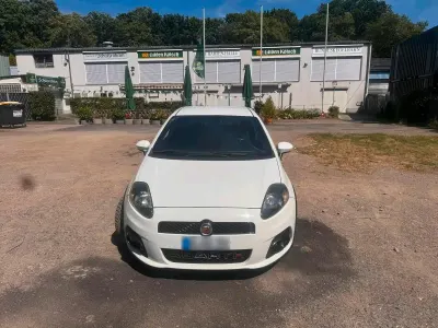 Gebraucht Fiat Punto Abarth 155 PS (114 kW) 2009 Weiß Kleinwagen