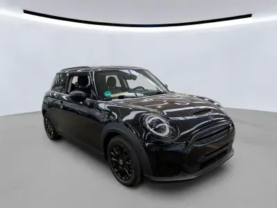 Gebraucht Mini Cooper SE 135 kW (184 PS) 2022 Schwarz Kleinwagen