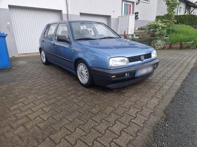 Gebraucht VW Golf III 60 PS (44 kW) 1992 Blau Kleinwagen