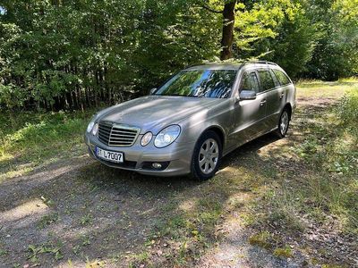 Mercedes E220