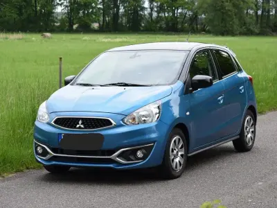 Gebraucht Mitsubishi Space Star Edition+ 80 PS (58 kW) 2017 Blau Kleinwagen